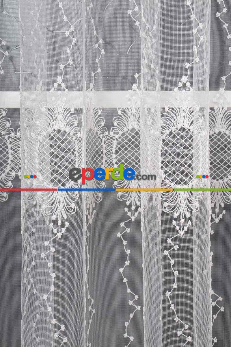 Yatak Odası - Brode Işlemeli Tül Perde