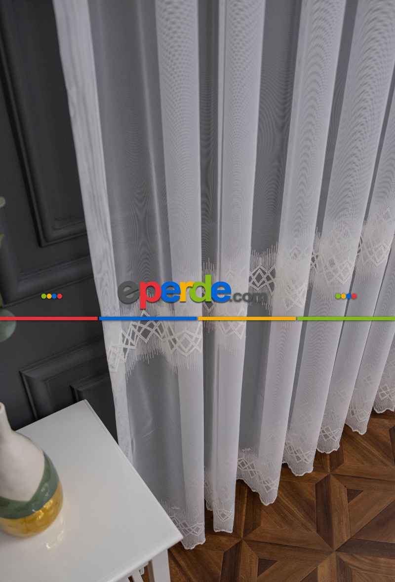 Brillant Brita Desen Tasarım Model İşlemeli Tül Perde