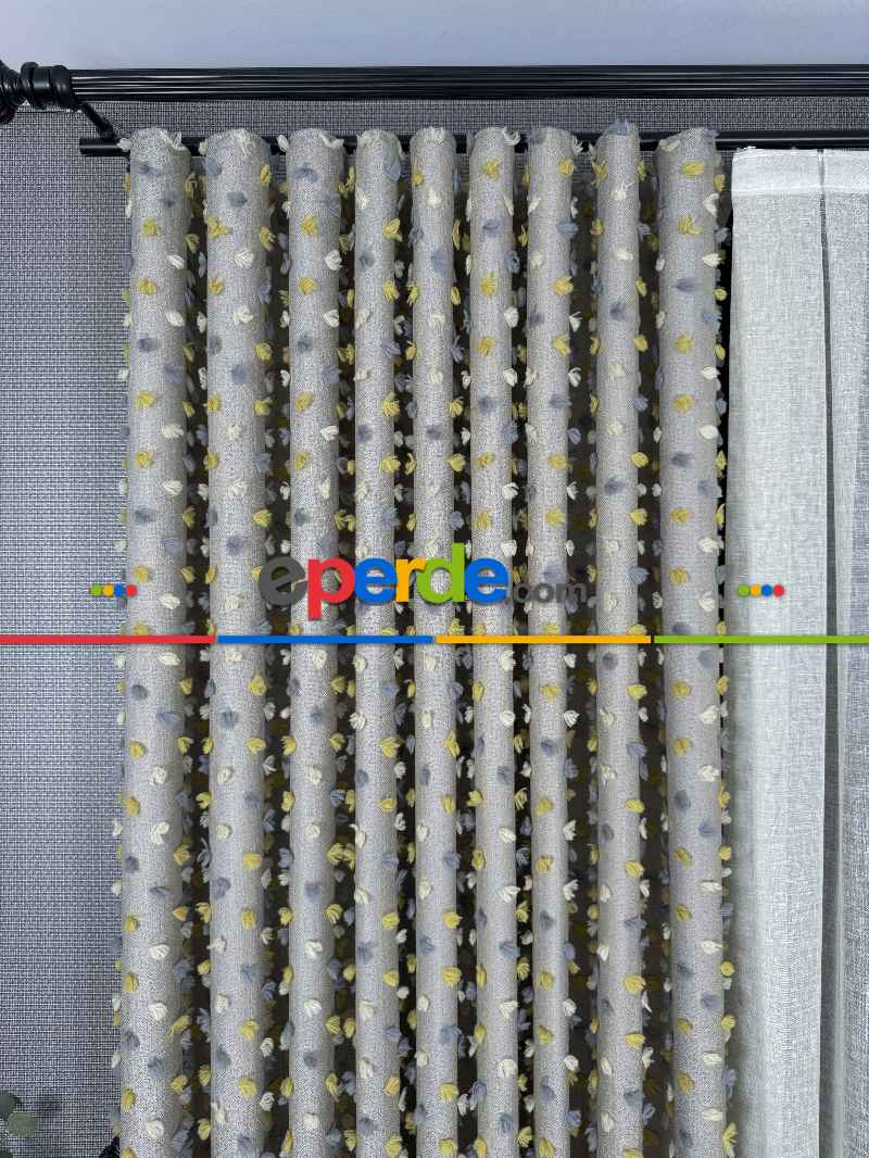 Açık Antrasit Krem Ve Sarı Ponponlu Jakar Dokuma, Premium Kalite Serisi Fon Perde