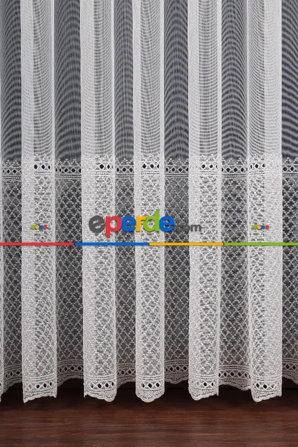 Enine Bantlı Avangart Nakış İşlemeli Tül Perde