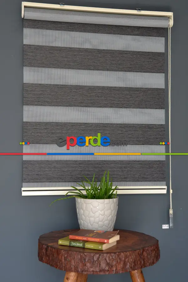 Halim Perdesan Kb-07 Siyah Renk Etekli Veya Eteksiz Karartma Zebra Stor Perde