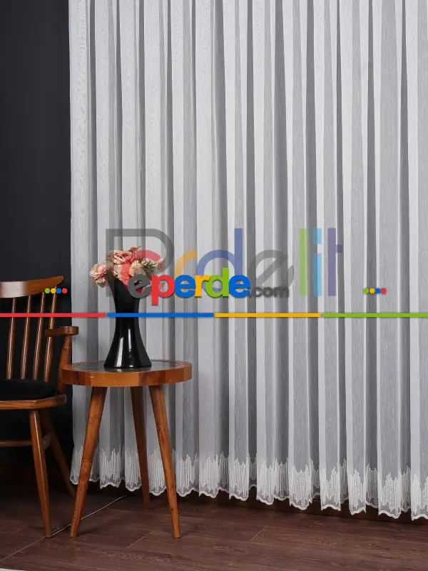 Etek Ucu Nakış İşlemeli Tül Perde