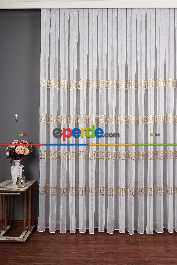 Yatak Odası - Enine Bantlı Ekru-gold Detaylı Tt Zemin Tül Perde