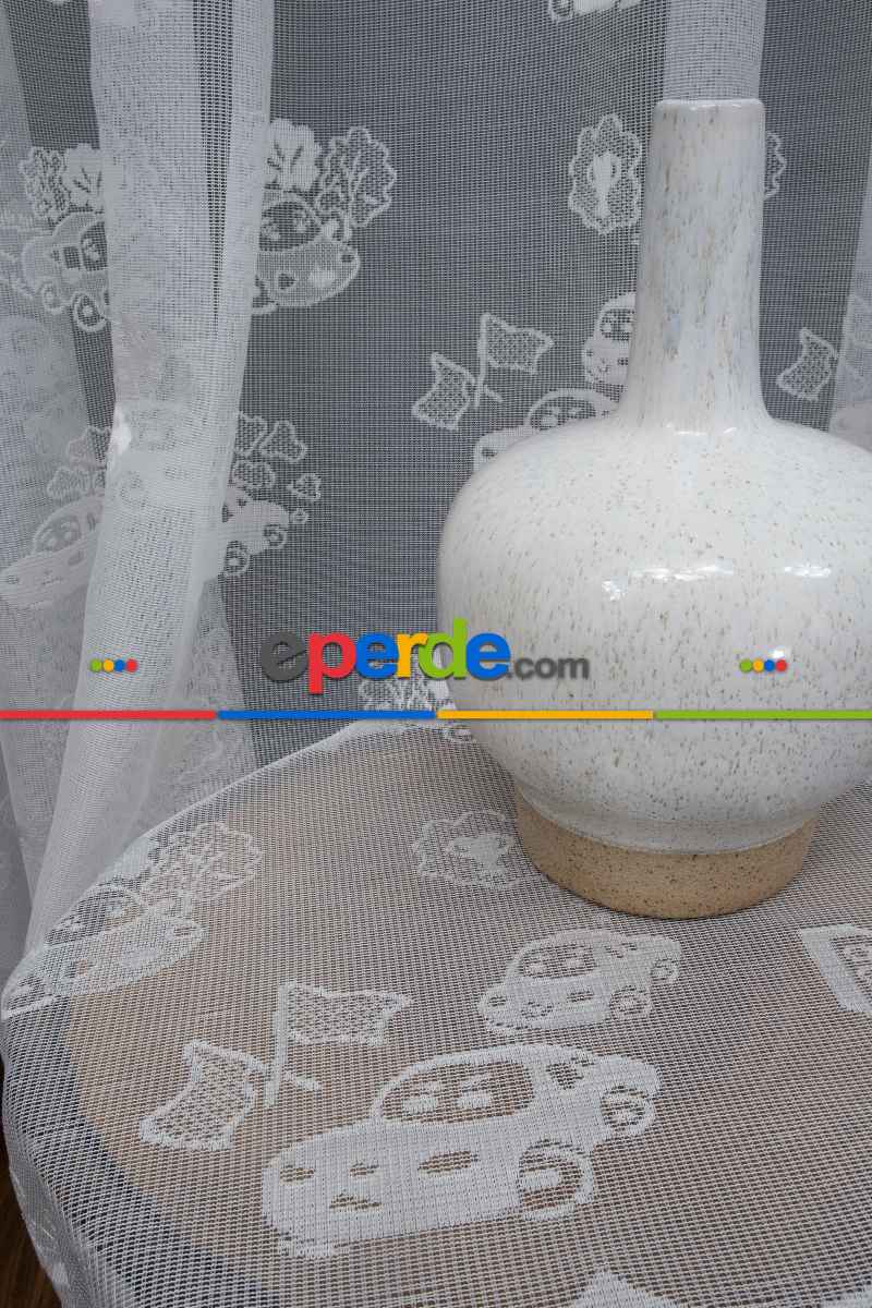 Araba Desenli Ekru Renkli Erkek Çocuk Odası İçin Tül Perde