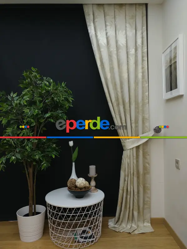 Krem Yaprak Desenli Jakar Fon Perde- Krem