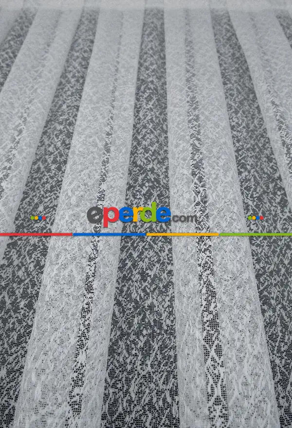 Taç İlizyon Model Tasarim Yeni Moda Tasarım Beyaz Renk Tül Ütü İstemez