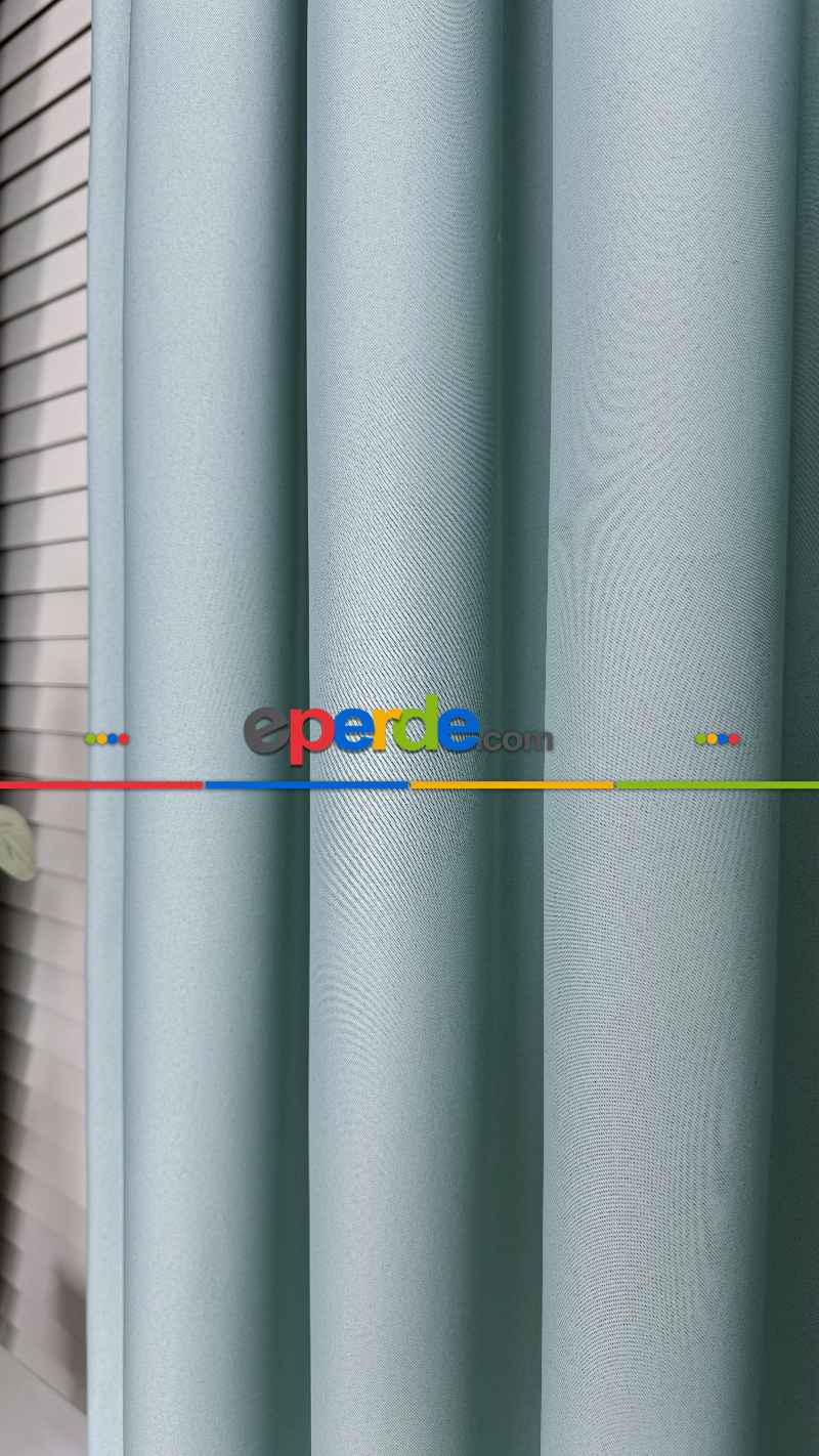 Buz Mavi Blackout - Karartma Fon Perde, Premium Kalite Serisidir, %90 Oranında Işığı Keser