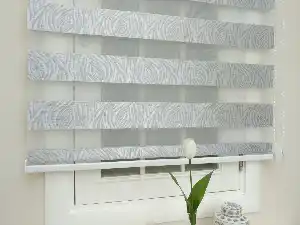Gümüş Kabartmalı Jakarlı Zebra Perde- Gümüş