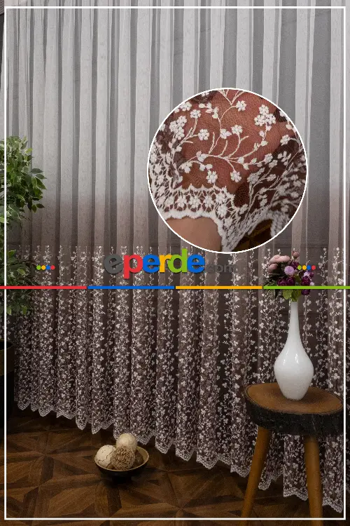 Etek Geniş Desenli Papatya Tasarımlı Tül Perde
