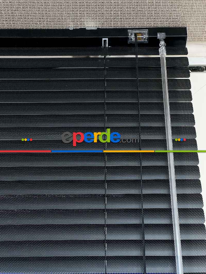 Mutfak Jaluzi - Siyah Perfore (delikli) Alüminyum Jaluzi Perde - 25mm