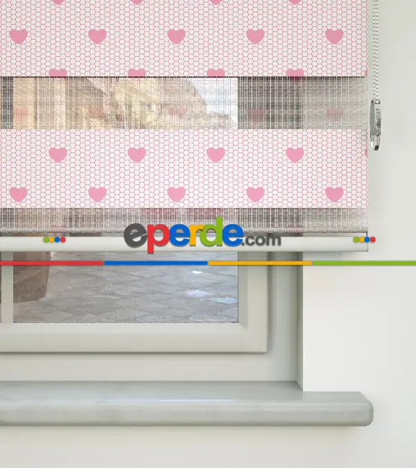 Bebek Odası Zebra -  Kalp Desenli Baskılı Zebra Perde- Pembe