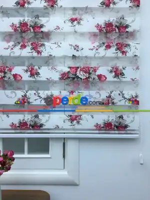 Kırmızı Çiçekli Baskılı Zebra Perde Siyah Kırmızı