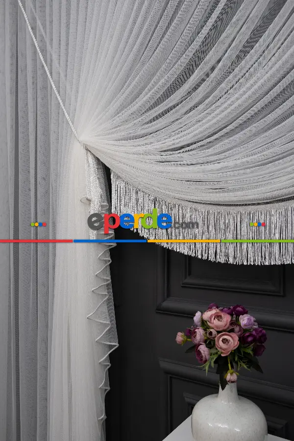 Yatak Odası - Grek Yalancı Kruvaze - Tülden Fon - Halat İle Yana Toplamalı Tül - Aksesuar İlave Ücretlidir - Çift Veya Tek Kanat - Kurşunlu Tül