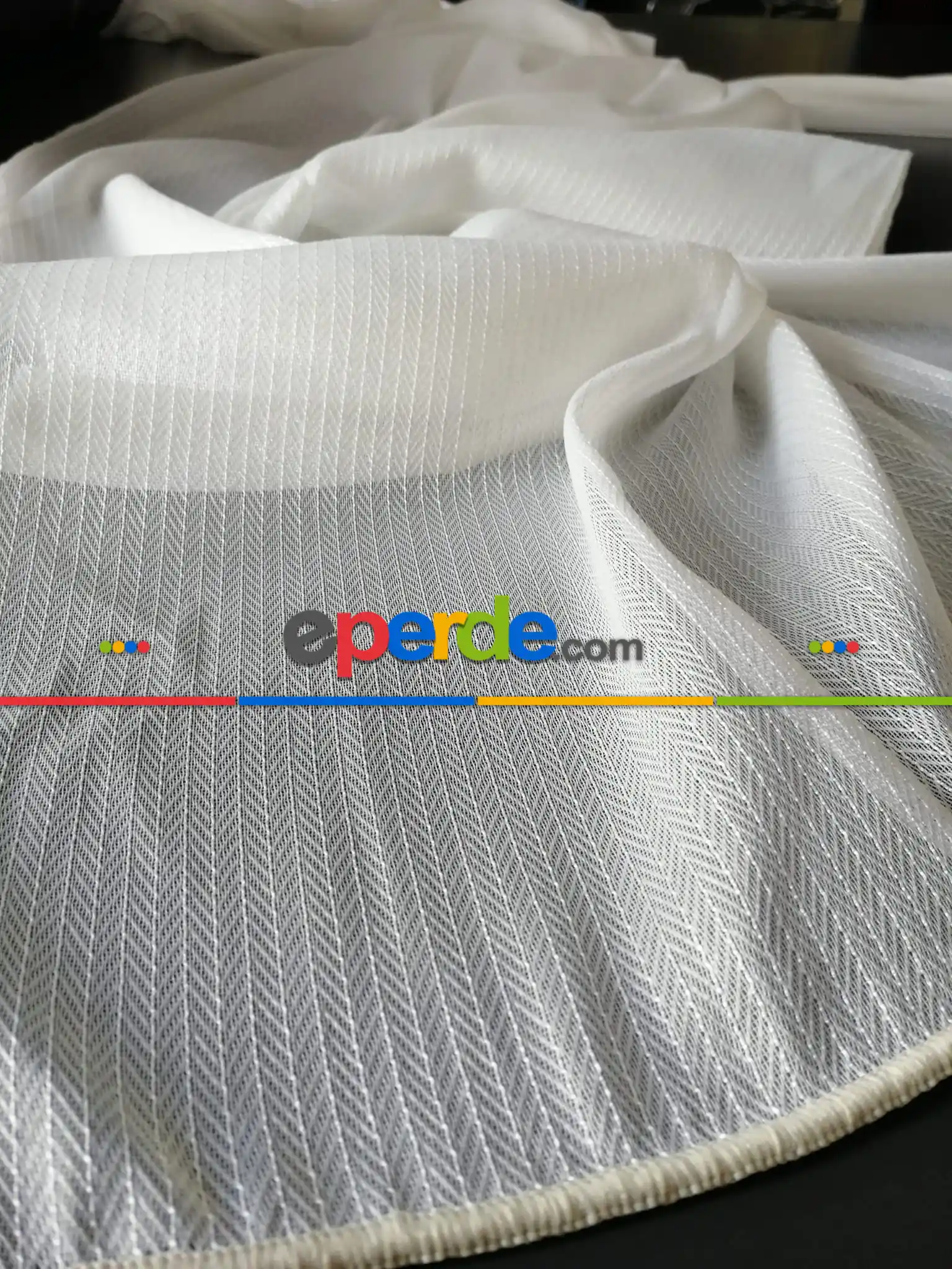 Armür Zemin Balık Sırtı Desen Boydan Çizgili Tül - Krem-bej