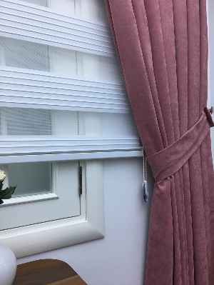 Pembe Düz Fon Perde (280 Eninde)- Pembe