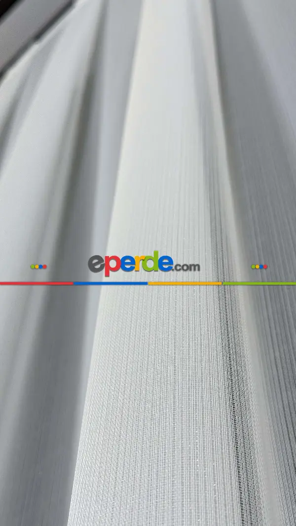 Salon - Brillant Ekru Hafif Simli Çizgili Seyrek Pile Tül Perde