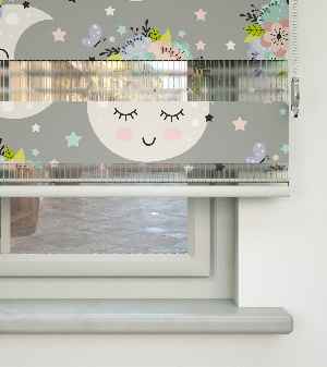 Yıldız Desenli Baskılı Zebra Perde- Çok Renkli