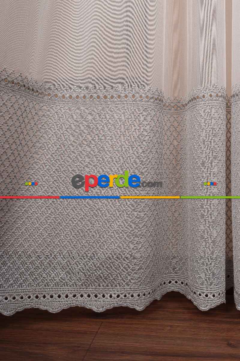 Salon Tül Modelleri - Enine Bantlı Avangart Nakış İşlemeli Tül Perde