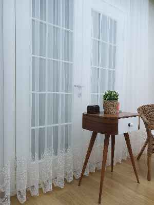 Etek Ucu Koordeneli Nakışlı Tül Perde- Ekru