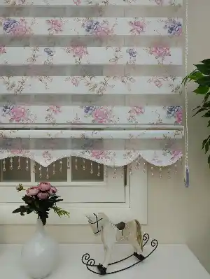 Zebra Perde - Çiçek Baskılı Çocuk, Genç Ve Oturma Odası- Pembe Pudra Pembe