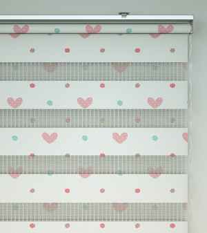 Kalp Desenli Baskılı Zebra Perde- Çok Renkli