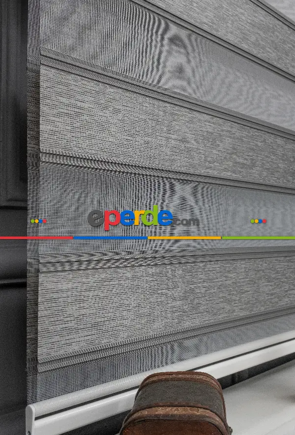 Gri Zebra Perde - Yarım Plise - Geniş Pileli Zebra Perde