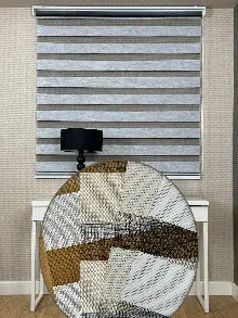 Genç Odası Gri Bambu Zebra Perde, Standart Metal Kasalı Yüksek Kalite Kornişe Kolay Montaj Seçenekli