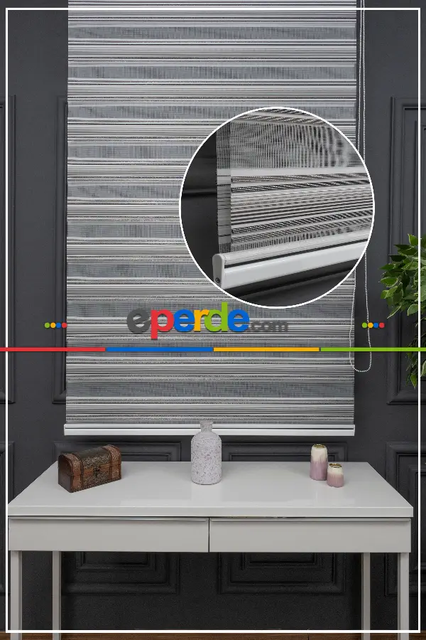 Zebra Perde - Yarım Pilise - Gümüş Simli Renk Geçişli Zebra Perde
