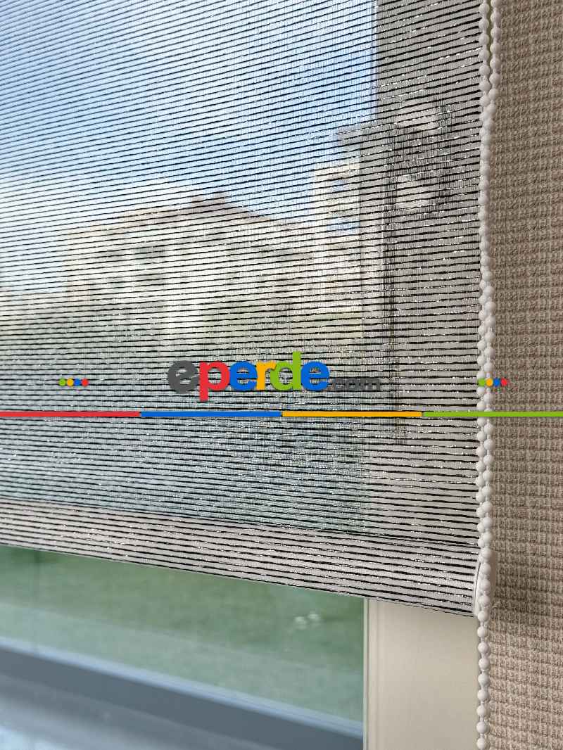 Salon Gümüş Simli Siyah Çizgili Tül Stor Perde, Standart Metal Kasalı Yüksek Kalite Kornişe Kolay Montaj Seçenekli