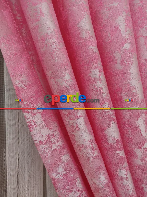 Pembe Renk Jakar Desenli Fon Perde- Şeker Pembe