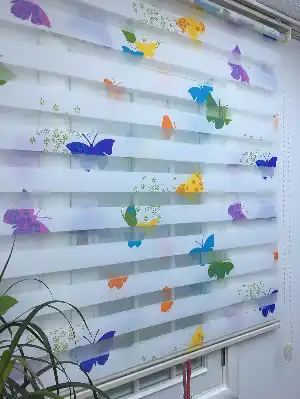 Çocuk Odası - Kelebek Desenli Zebra Perde- Mavi