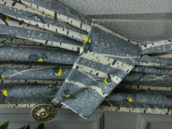 Kuş Ve Ağaç Desenli Fon Perde Evm1083 Kumaşı Kalındır Duck Bezi Değildir- Sarı-Beyaz