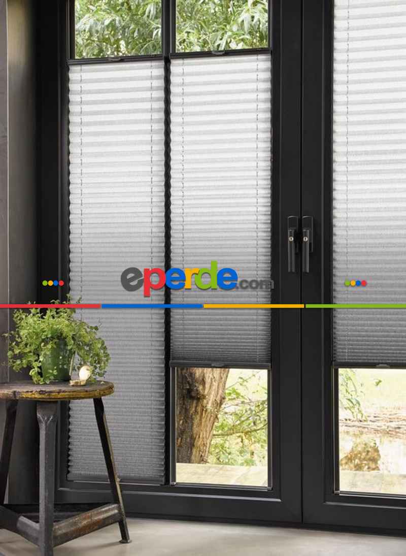 Mutfak Yapışkanlı Sistem - Tülsüz Plise Perde15 Renk ( Diğer Ürünümüzde Tüllü Seçenek Vardır Ürün Kodu 100168)