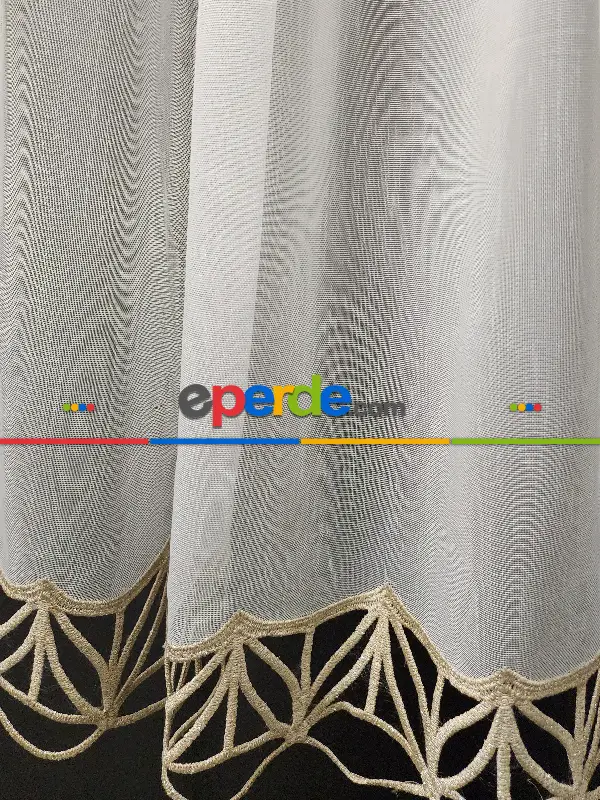 Modern Tarz Tasarım Comely Desen Tül Ütü İstemez