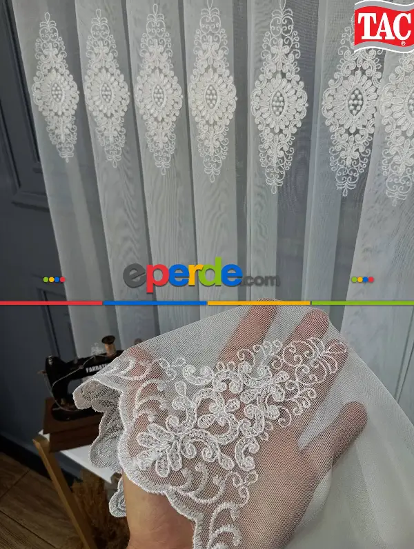 Yatak Odası Tül - Taç Nakışlı Kort Damask Salon Model Tarz Tasarım Pirime Exculusive