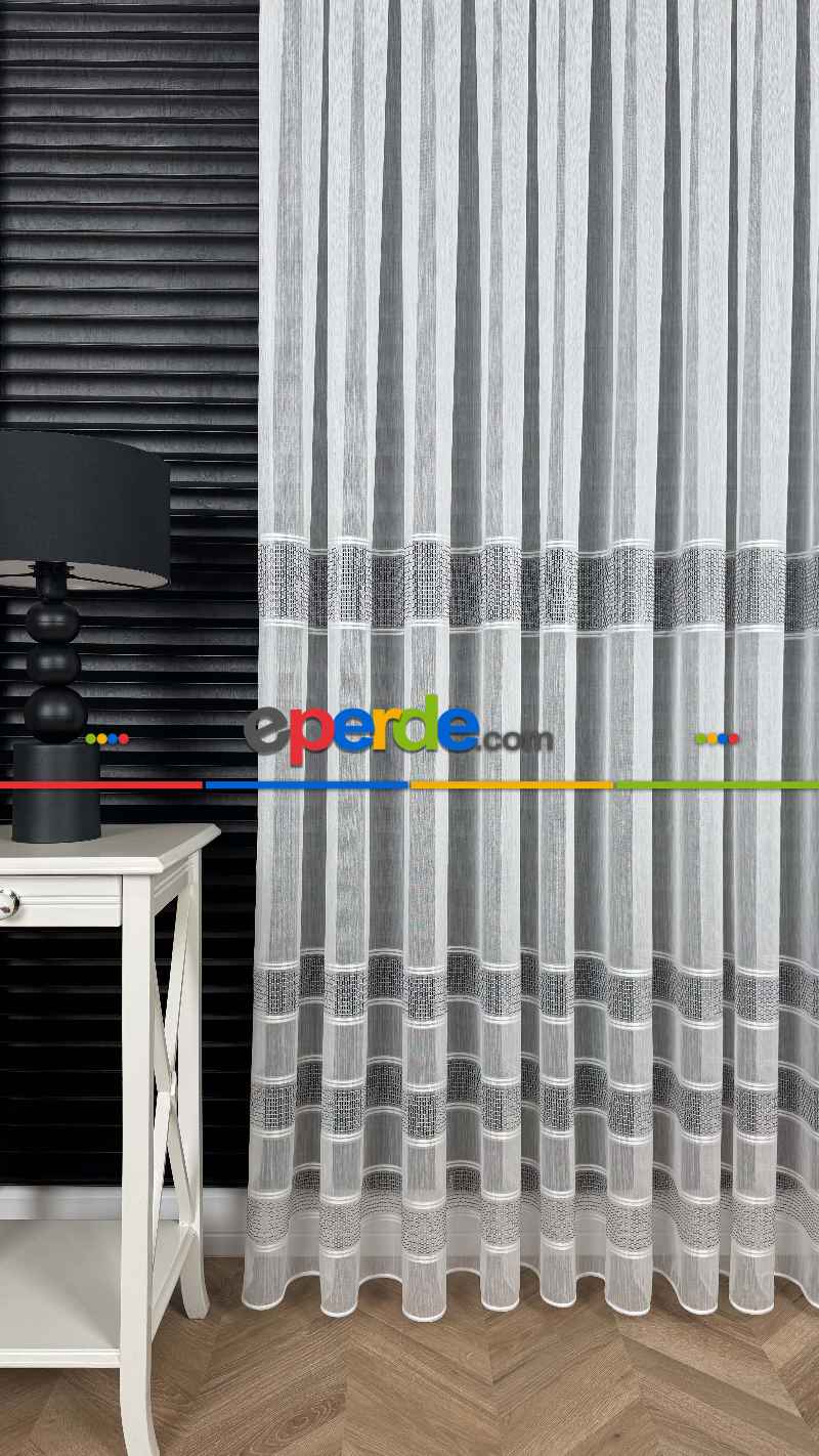Yatak Odası - Gri Beyaz Bambu Bantlı Düz Tül Perde