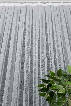 Grek Zemin Üzerine Eteği Kabartma Nakış İşlemeli Tül Perde Ekru