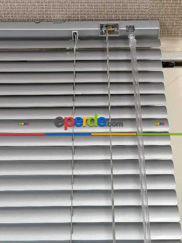 Metalik Gümüş Alüminyum Jaluzi Perde - 25mm