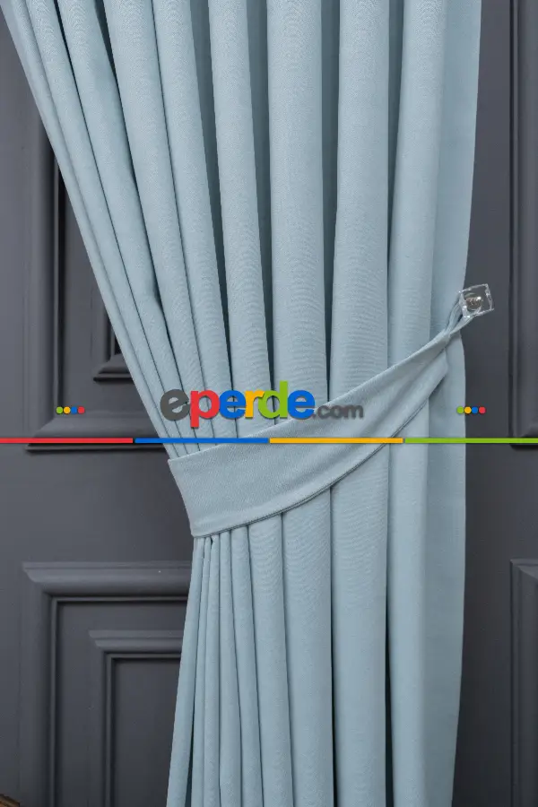 Salon - Mint Yeşli Düz F0n Perde Dökümlü En 