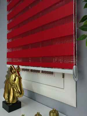 Salon - Perle Home Düz Zebra Perde Kırmızı