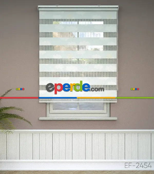 Bulut Desenli Baskılı Zebra Perde- Çok Renkli