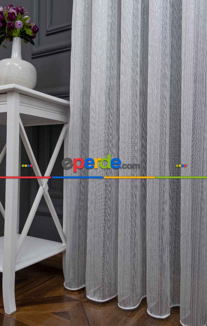 Yatak Odası - Gümüş Çizgili Düz Fantezi Tül Perde