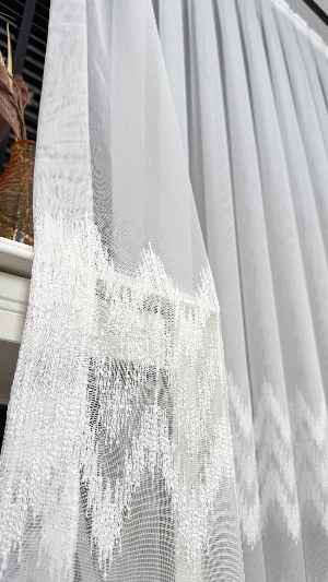 Taç Ekru Hafif Simli Nakışlı Tül Perde