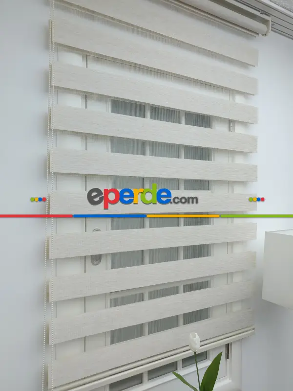 Krem Düz Bambu Zebra Perde- Krem