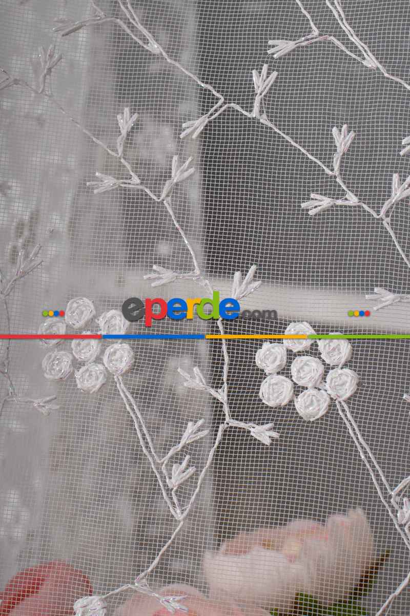 Papatya Brode İşlemeli Tül Perde - Ekru