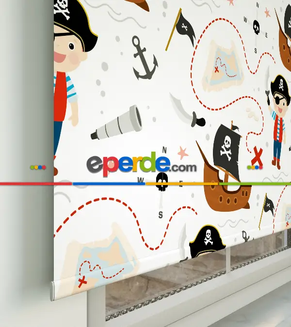 Korsan Desenli Baskılı Stor Perde- Çok Renkli