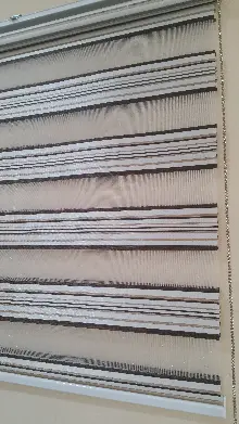 Oturma Odası - Kahve Çizgili Zebra Perde- Krem-kahve Koyu-sütlü Kahve- Çok Renkli 3