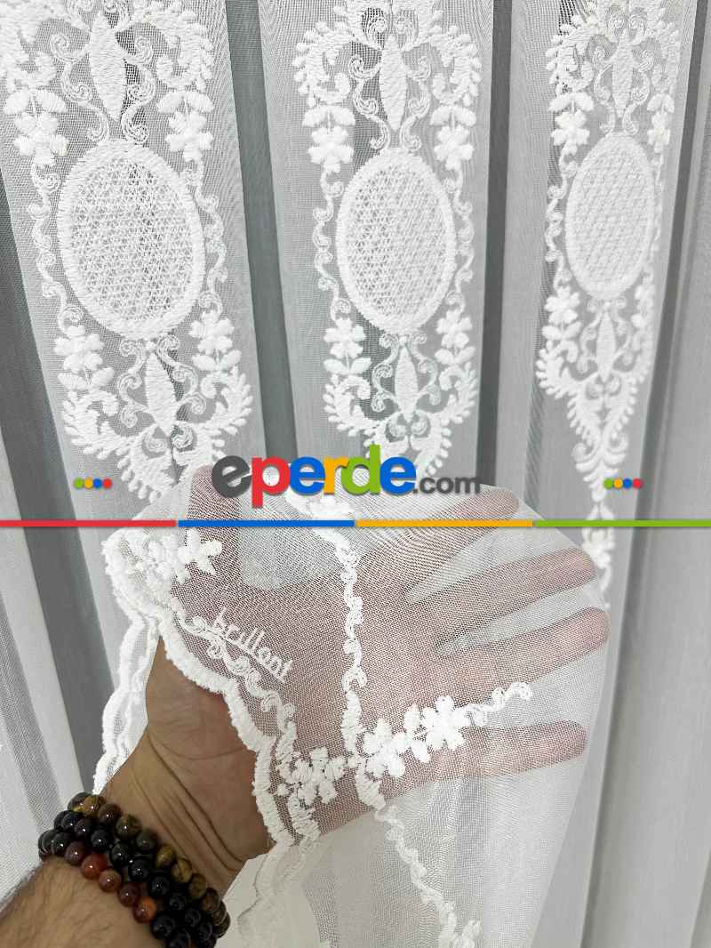 Brillant Ayna Desen Beyaz İşlemeli Tül Perde