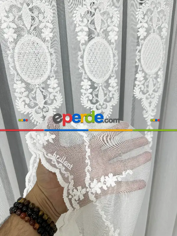 Brillant Ayna Desen Beyaz İşlemeli Tül Perde