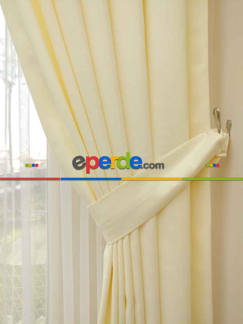 Krem Düz Fon Perde - Krem